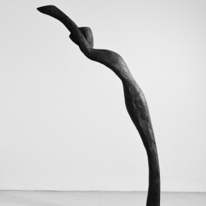 THROUGH THE WIND, robinia, H 220 cm, 2008