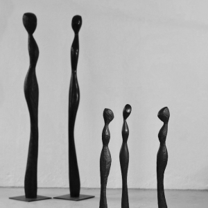 FIGURAL LINES, Robinia, H 42-184 cm, 2012